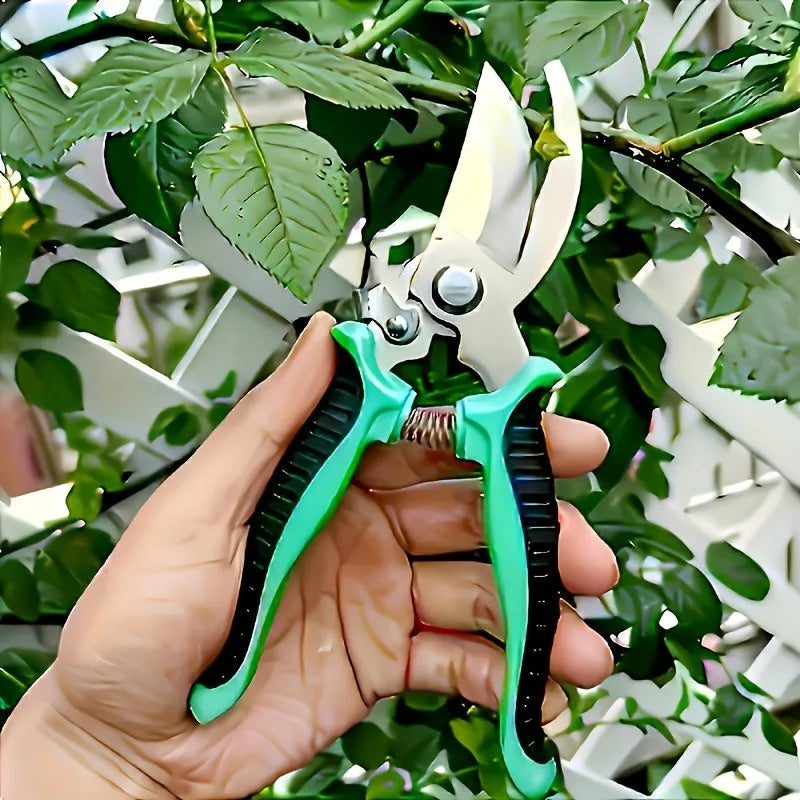 This gardening shear is super easy to use! A good helper for gardening, worry-free and practical gardening hinge and gardening