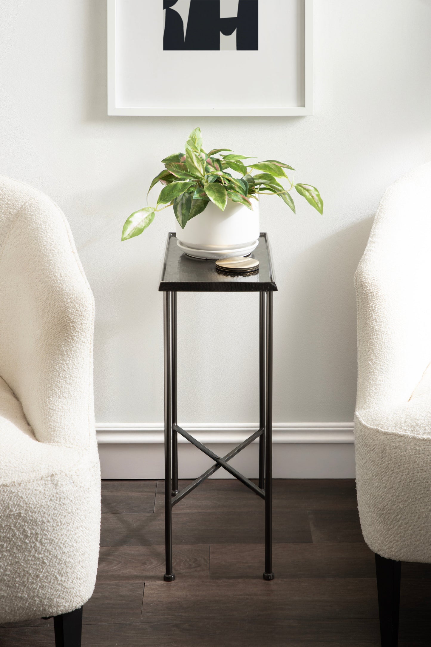 Sanzo Slim Side Table
